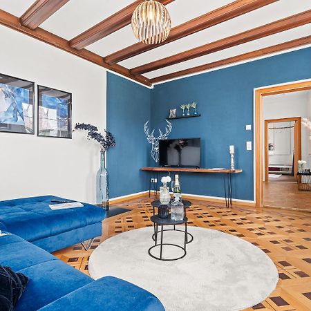 Velvet Ein Haus Mit Geschichte Im Herzen Tettnangs Messe Friedrichshafen Appartement Buitenkant foto