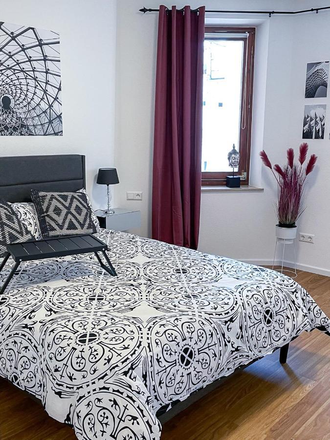Velvet Ein Haus Mit Geschichte Im Herzen Tettnangs Messe Friedrichshafen Appartement Buitenkant foto